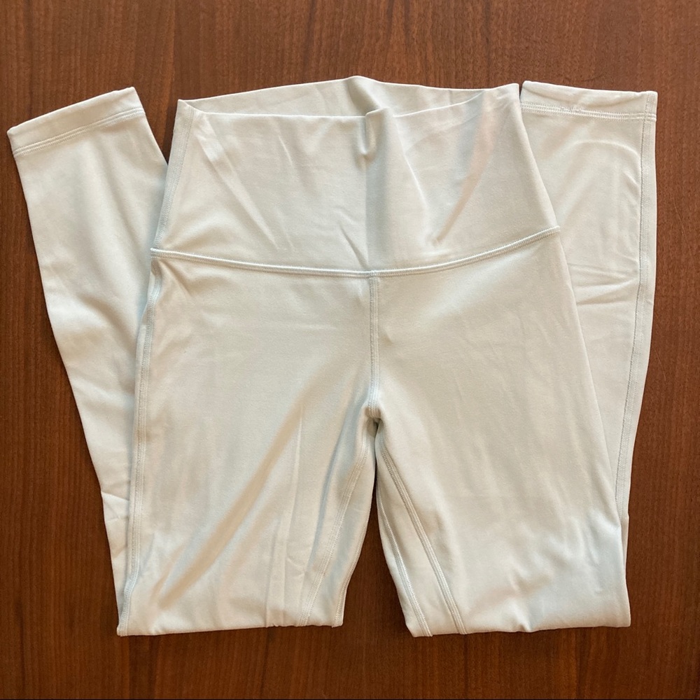 Ocean Air 25” Align Leggings | Size 6 | Lululemon | Like New - Picture 3 of 9